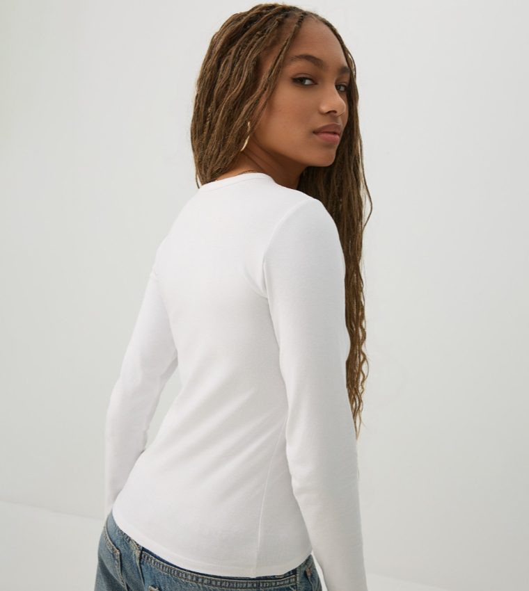 Ardene  Long Sleeve T-Shirts - White Long Sleeve T-Shirts