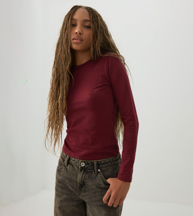 Ardene  Long Sleeve T-Shirts - Burgundy Long Sleeve T-Shirts