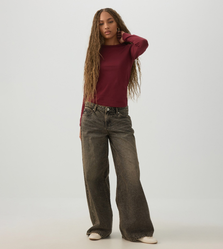 Ardene  Long Sleeve T-Shirts - Burgundy Long Sleeve T-Shirts