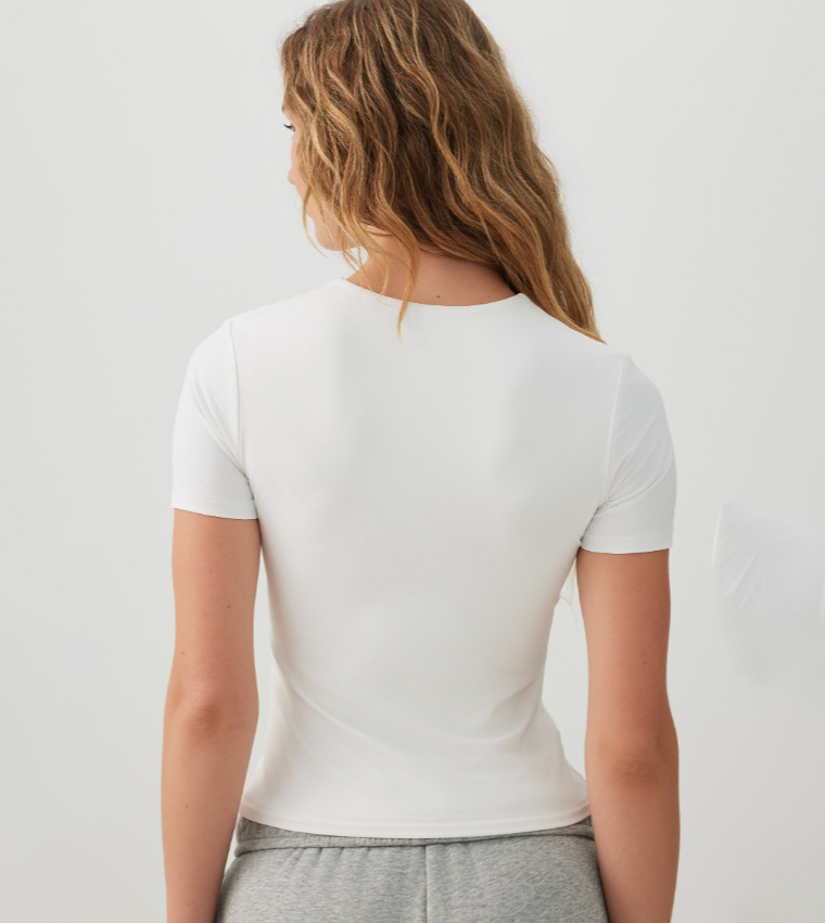 اردين  تيشيرتات  كم قصير  - أوف وايت  Short Sleeve T-Shirts