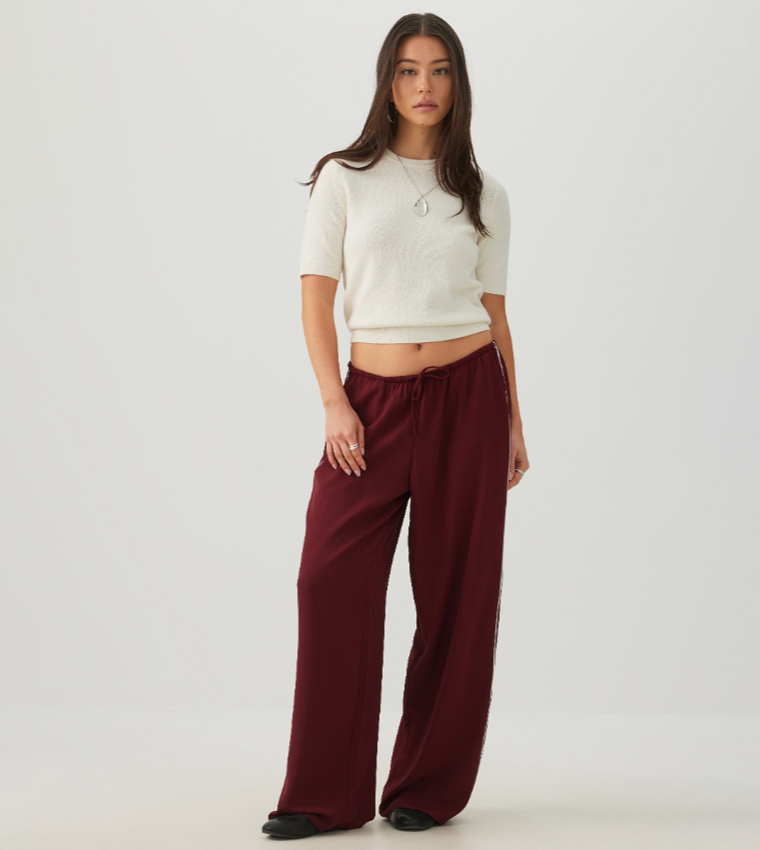 Solid Crew Neck Cropped Sweater