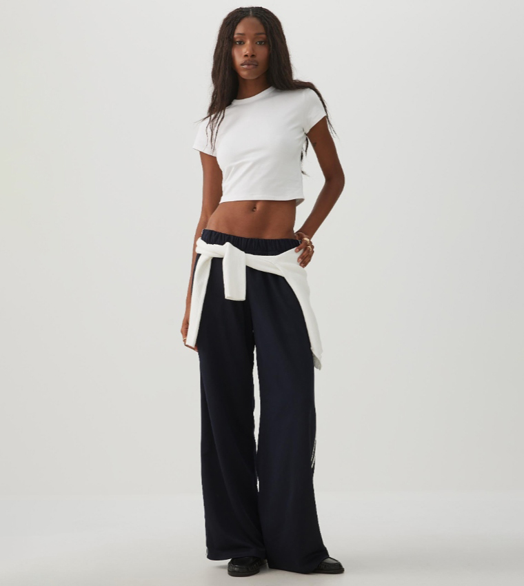 Ardene  Short Sleeve T-Shirts - White Short Sleeve T-Shirts