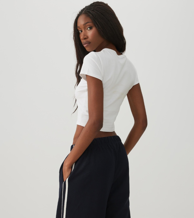 Ardene  Short Sleeve T-Shirts - White Short Sleeve T-Shirts