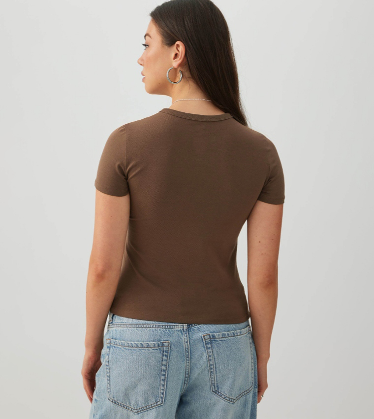 Ardene  Short Sleeve T-Shirts - Brown Short Sleeve T-Shirts