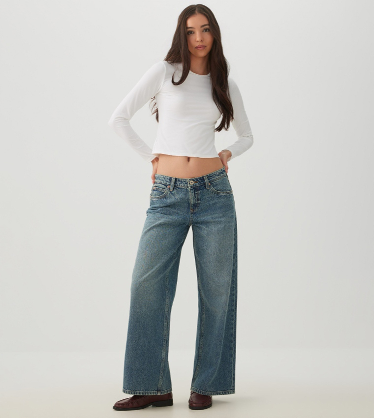 Ardene  Long Sleeve T-Shirts - White Long Sleeve T-Shirts