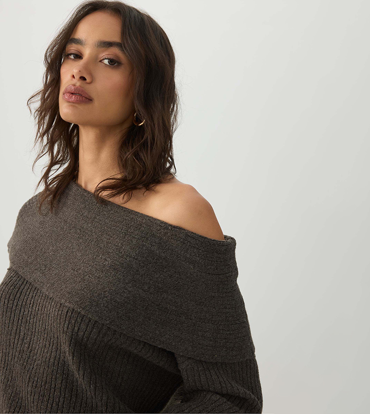 Oversized Rib Foldover Sweater