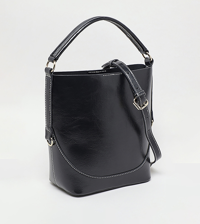 R&B  Shoulder Bags - Black Shoulder bags