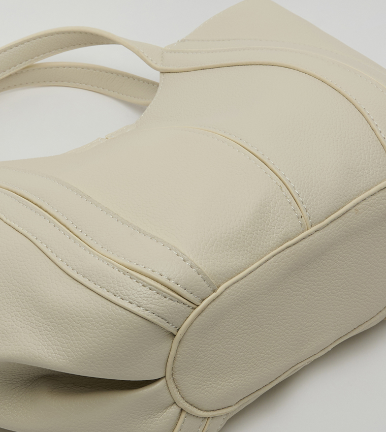 أر آند بي  حقائب يد - عاجي  Handheld Bags