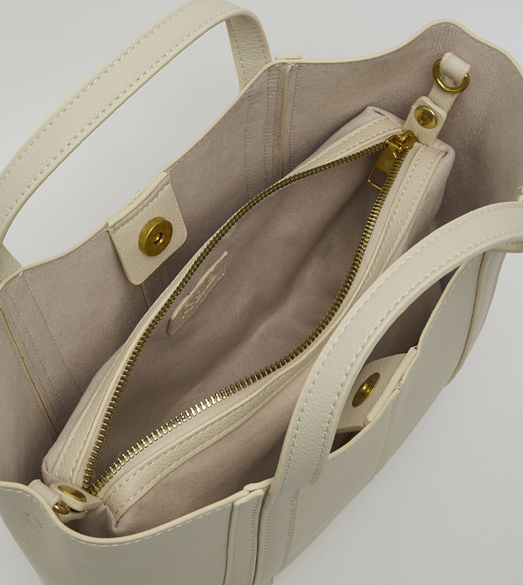أر آند بي  حقائب يد - عاجي  Handheld Bags