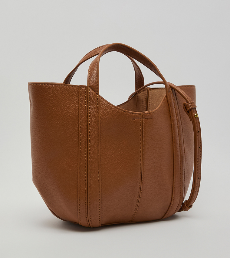 أر آند بي  حقائب يد - حنطي Handheld Bags