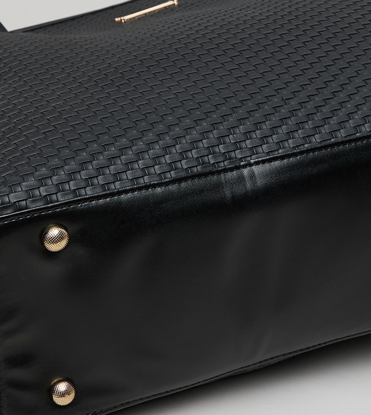 Textured Shoulder Bag
