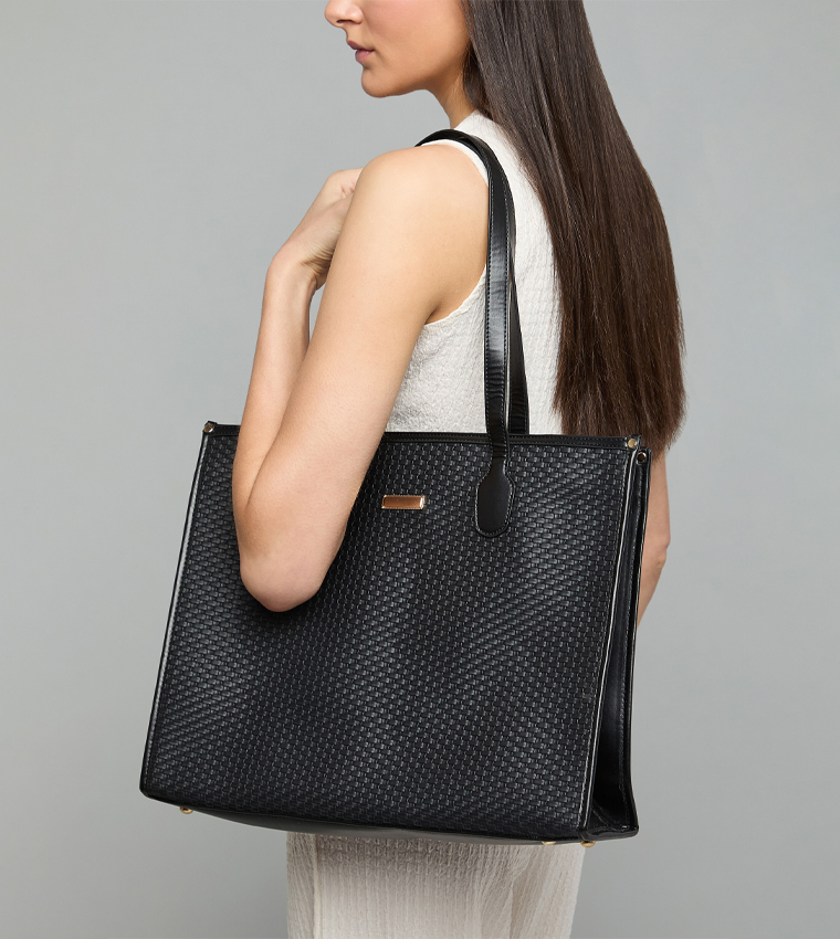 Textured Shoulder Bag