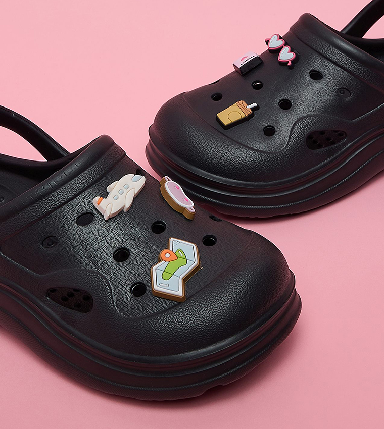 كلوغ بحزام خلفي 