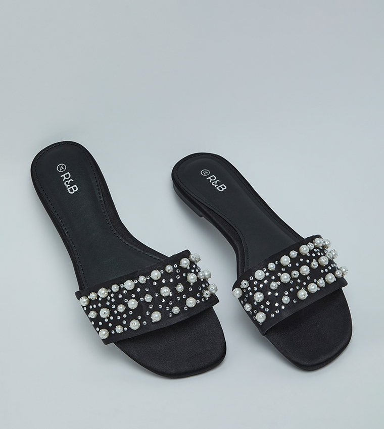 Embellished Flat Sandals