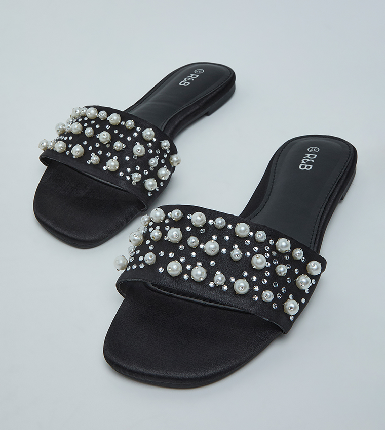 Embellished Flat Sandals