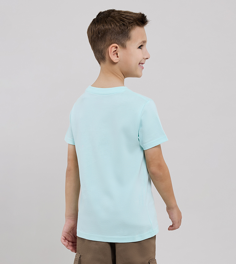 تيشيرت كم قصير بقبة مستديرة بطبعة