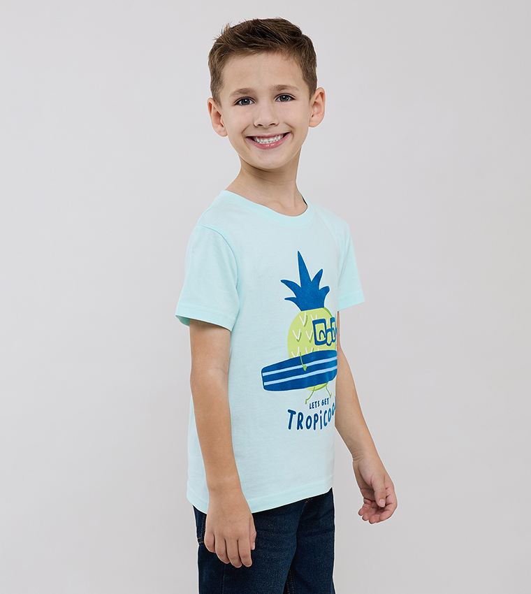 تيشيرت كم قصير بقبة مستديرة بطبعة