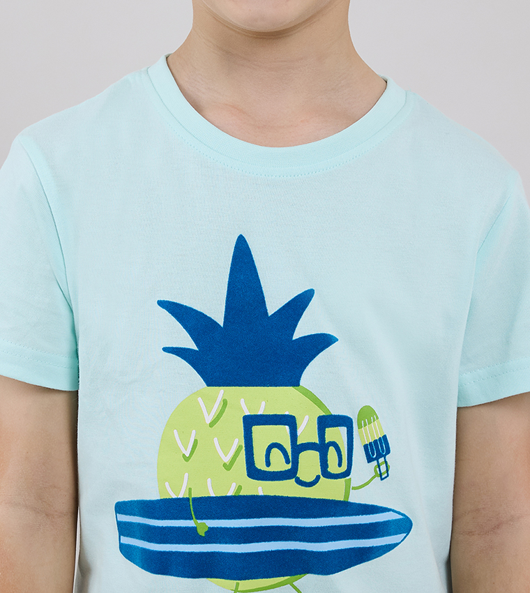 تيشيرت كم قصير بقبة مستديرة بطبعة