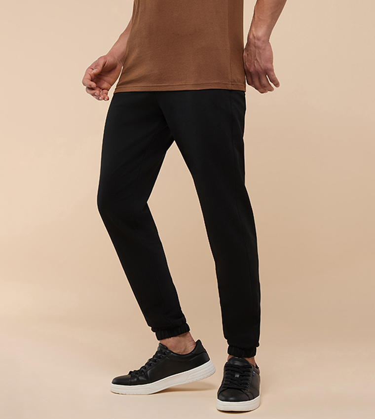 بنطلون سادة ضيق 