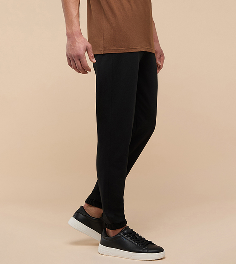 بنطلون سادة ضيق 