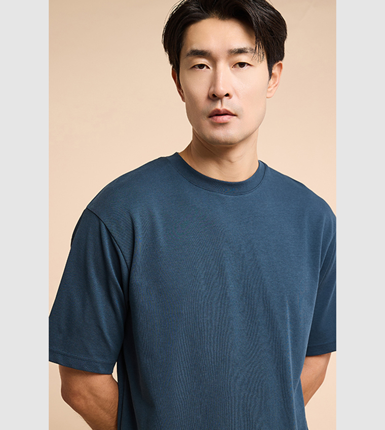 Solid T-Shirt with Crew Neck and Short Sleeves