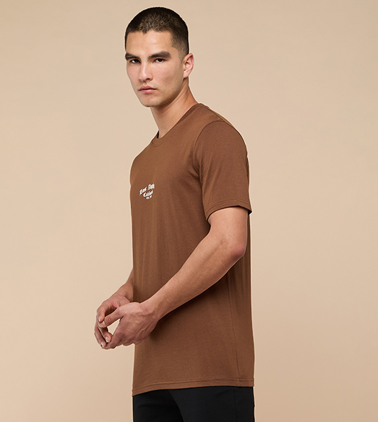 Typography Print T-Shirt with Crew Neck and Short Sleeves