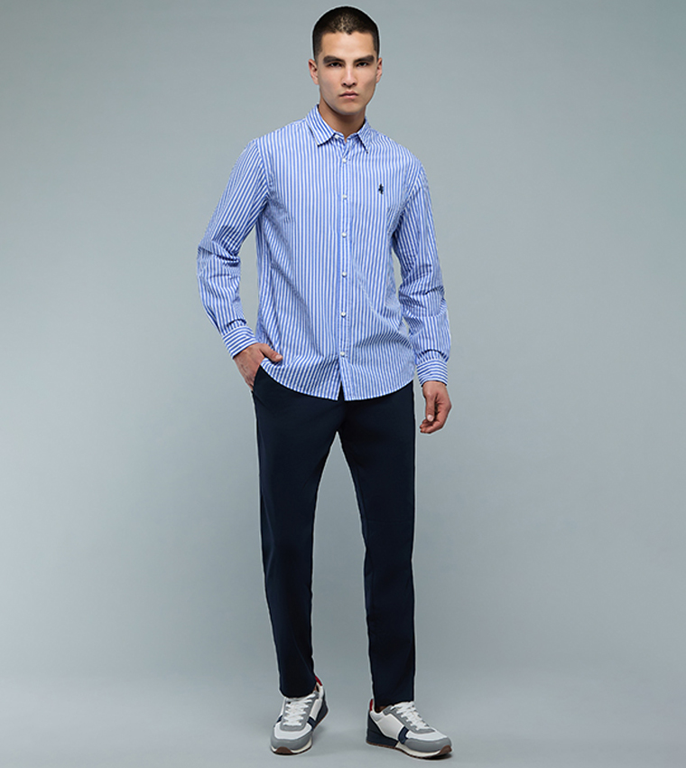 قميص مخطط كم طويل بقبة بأزرار