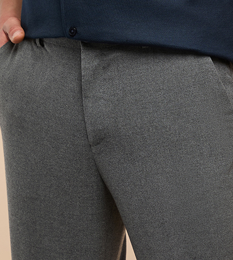 Solid Chinos with Button Closure