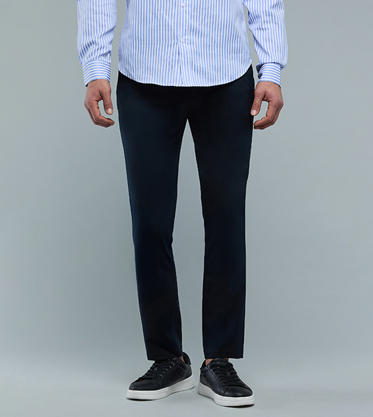 Solid Chinos with Button Closure