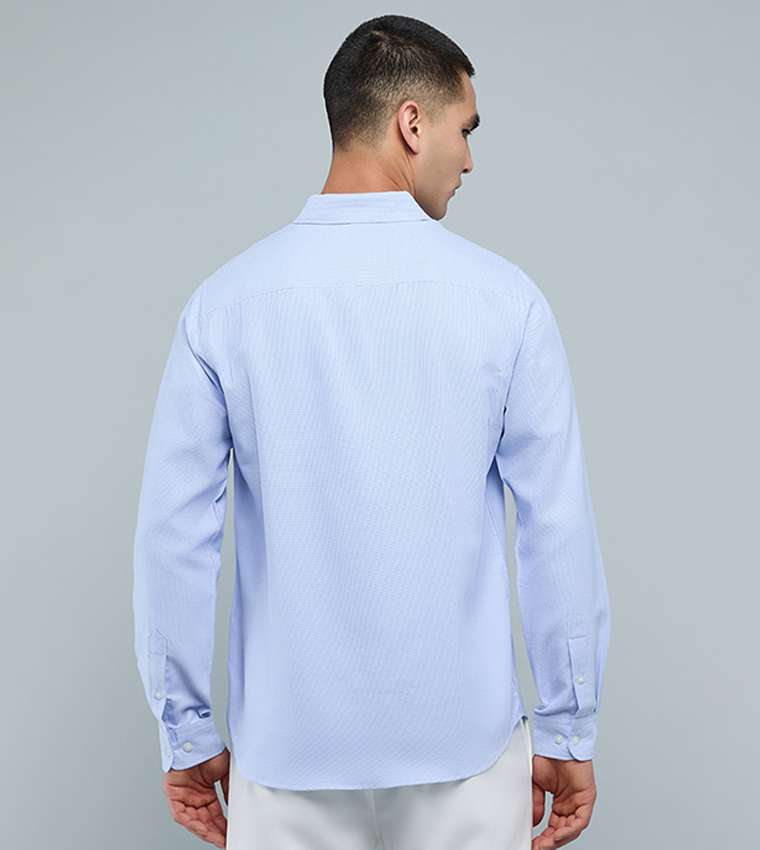 قميص سادة كم طويل بقبة كلاسيك 