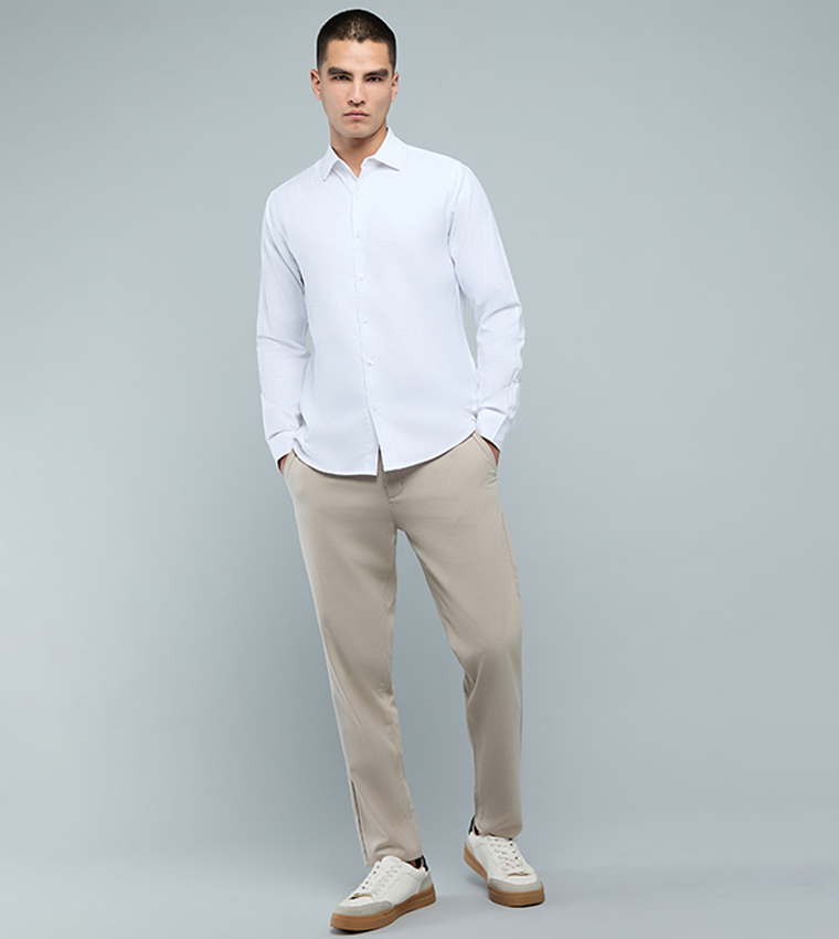 قميص سادة كم طويل بقبة كلاسيك 