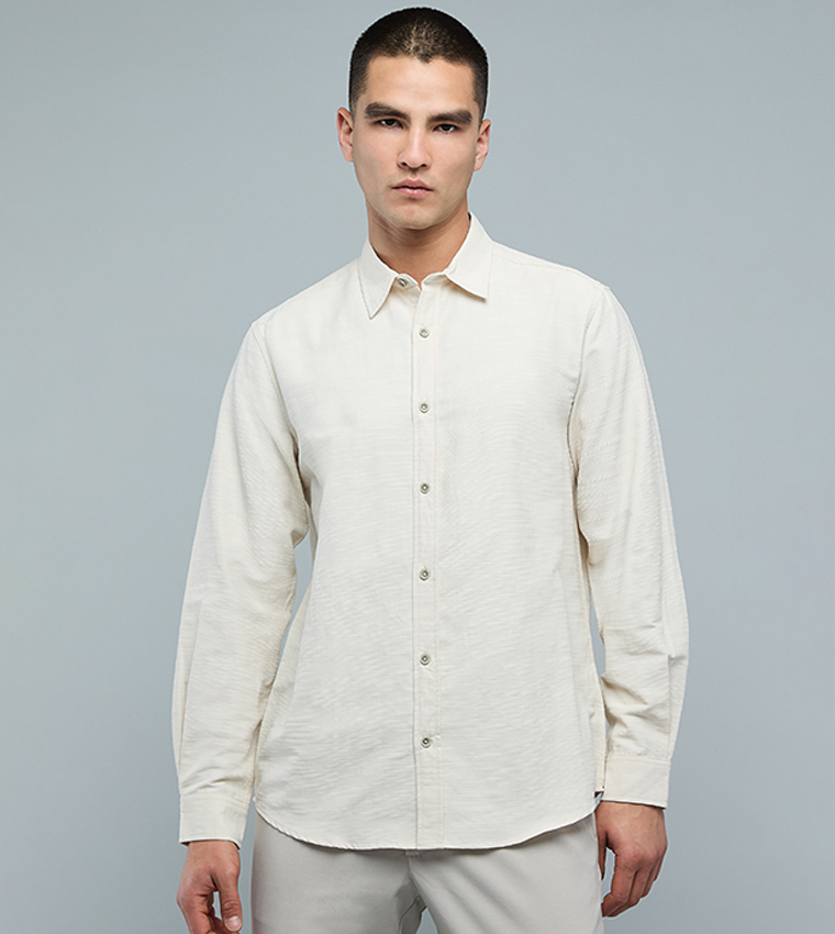 Solid Shirt with Classic Collar and Long Sleeves