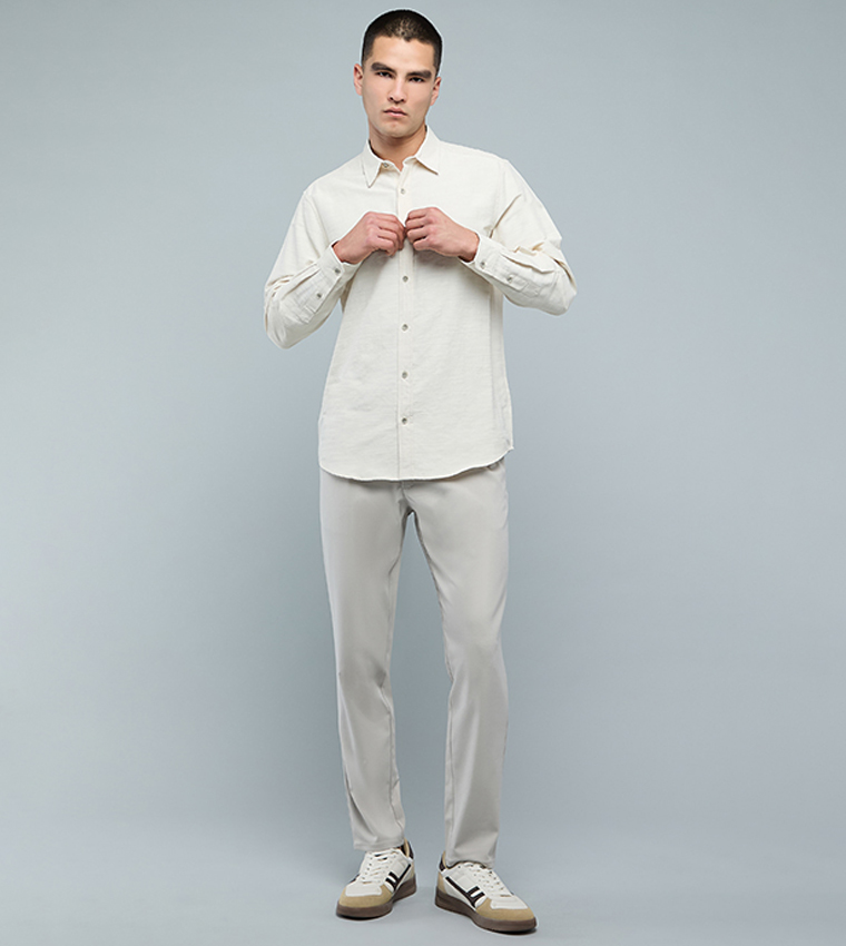 Solid Shirt with Classic Collar and Long Sleeves