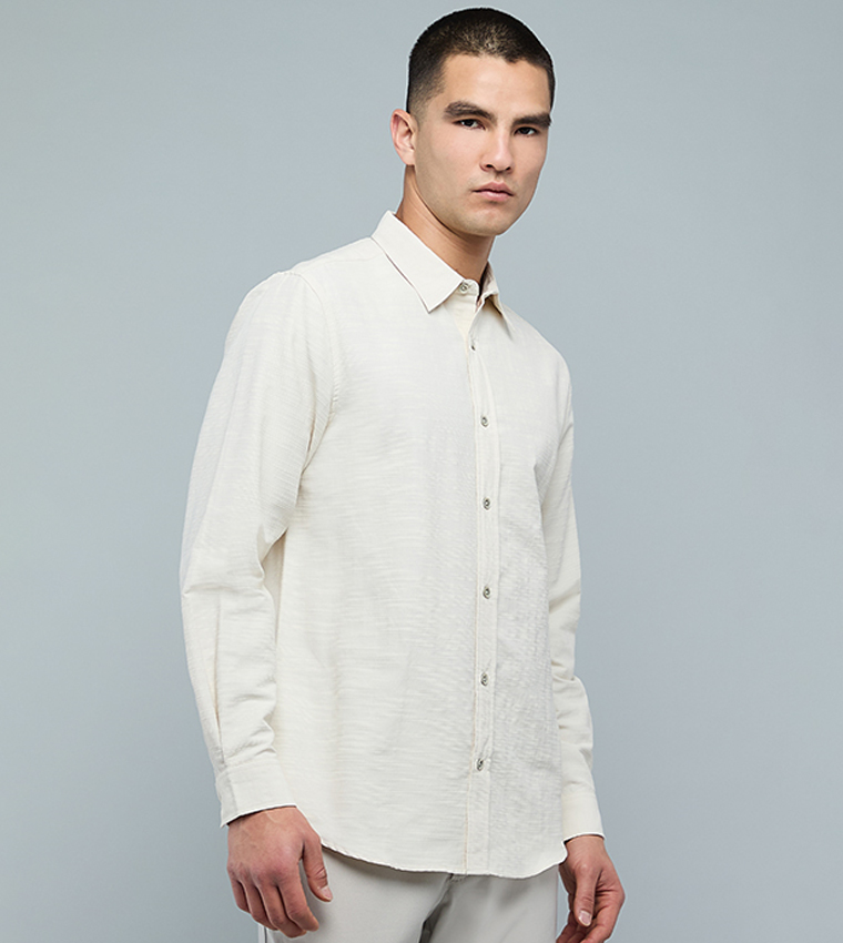 Solid Shirt with Classic Collar and Long Sleeves