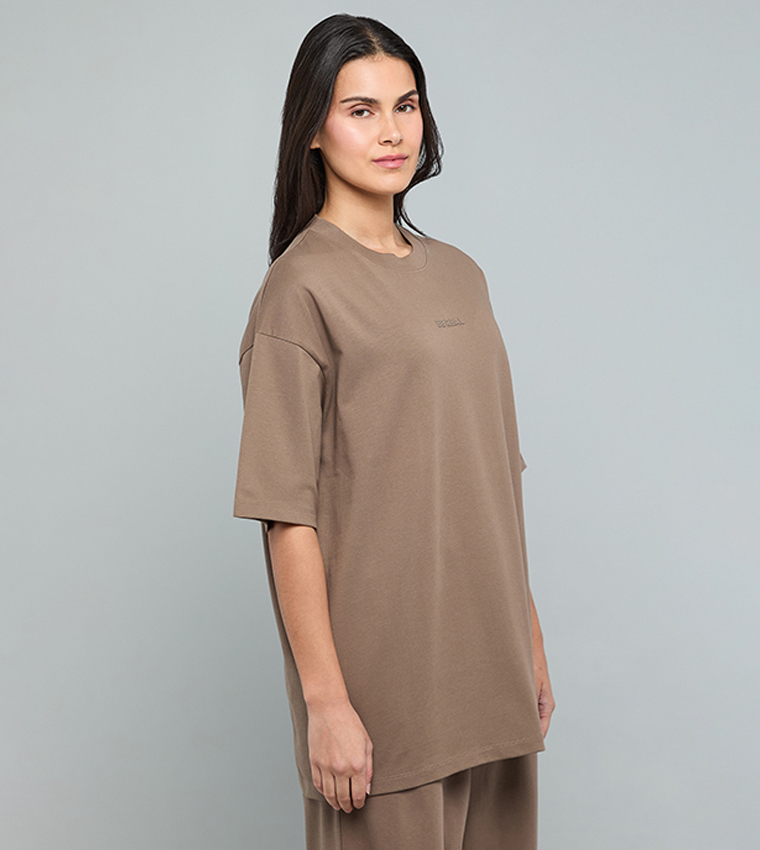 Print Detail Oversized T-Shirt with Crew Neck and Short Sleeves