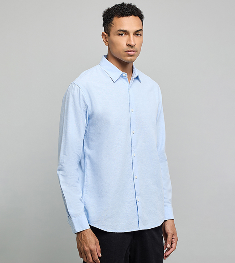 Solid Shirt with Classic Collar and Long Sleeves