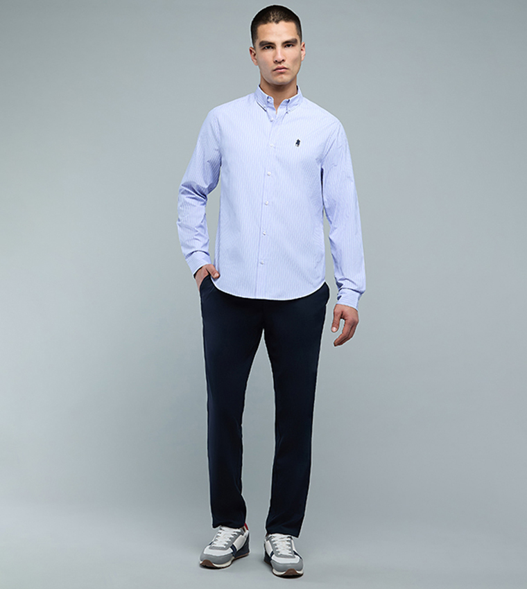 قميص مخطط كم طويل بقبة بأزرار