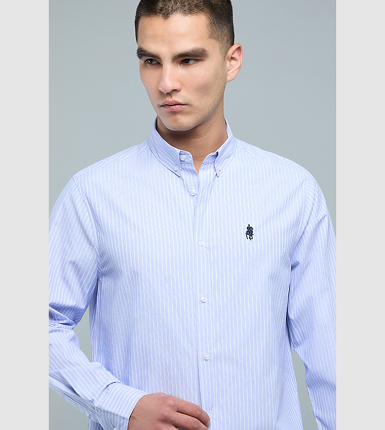 قميص مخطط كم طويل بقبة بأزرار