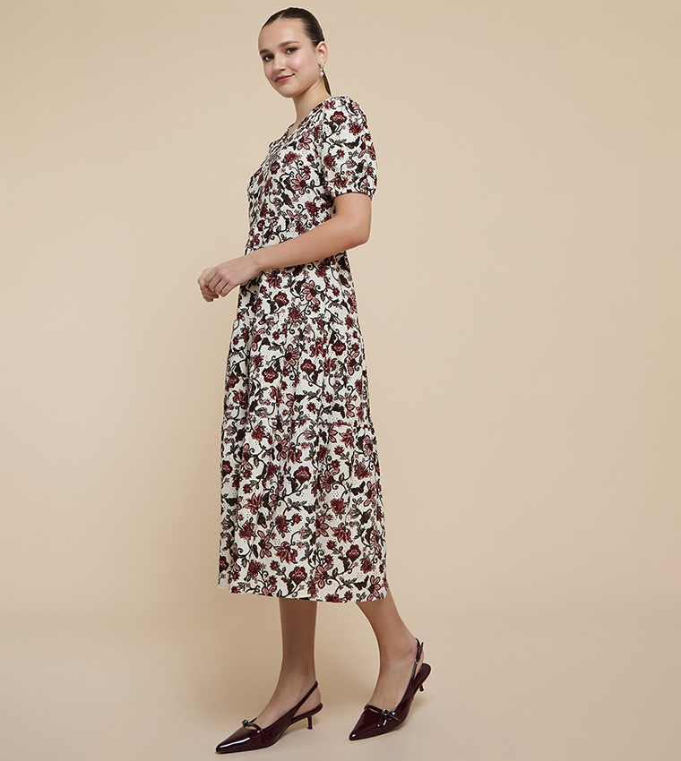 Floral Print Midi Dress with V-Neck and Puff Sleeves