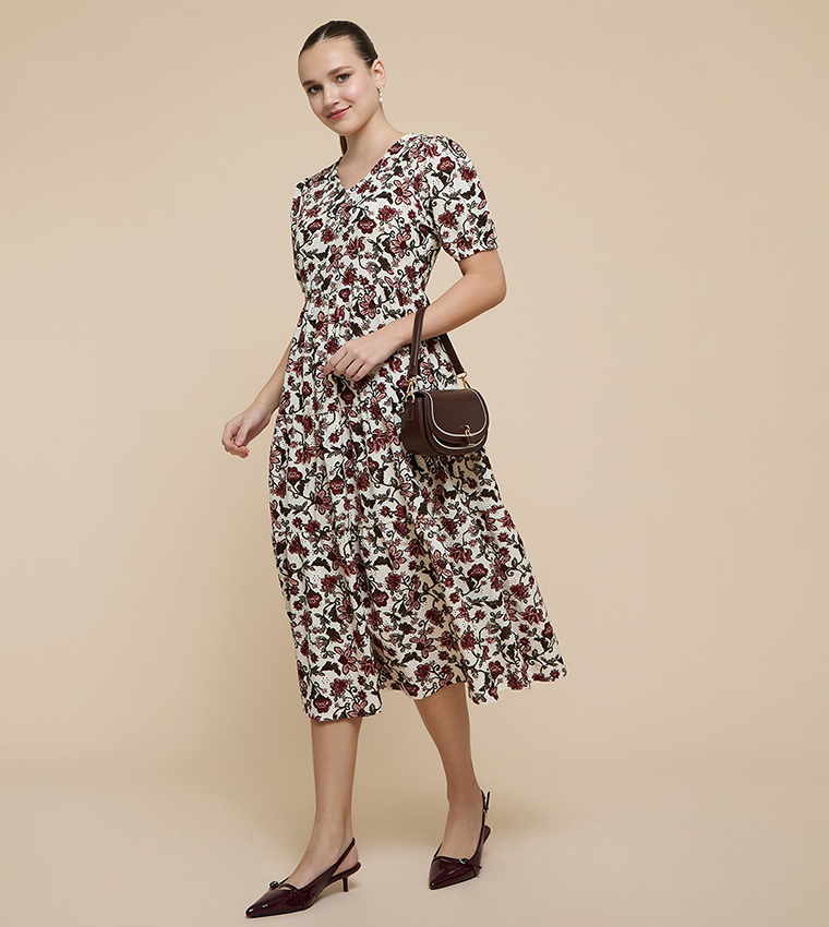 Floral Print Midi Dress with V-Neck and Puff Sleeves