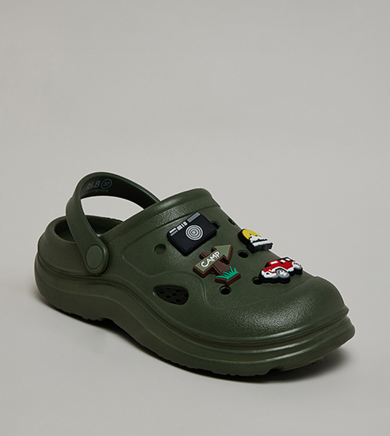 كلوغ بحزام خلفي وتعليقة 