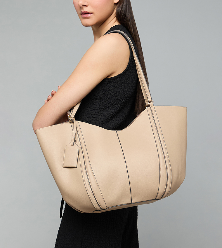 R&B  Shoulder Bags - Beige Shoulder bags