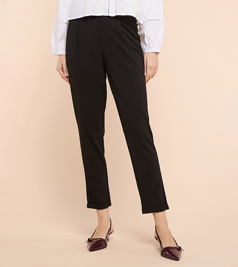 Solid Tapered Fit Pants with Elastic Waist