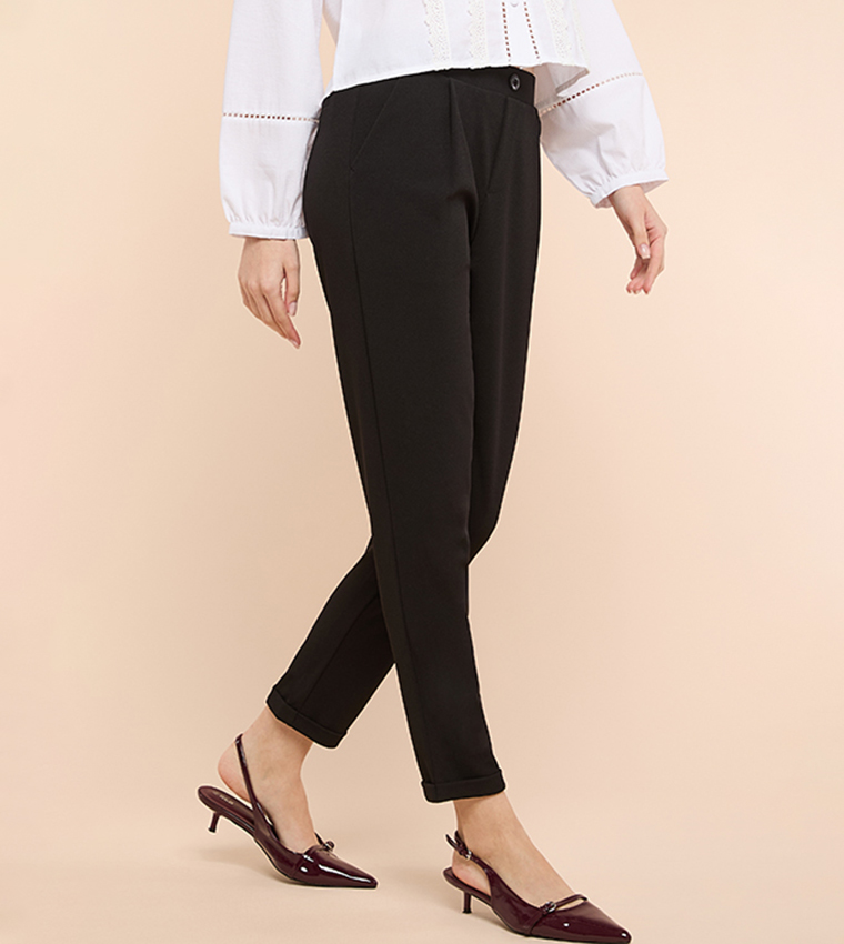 Solid Tapered Fit Pants with Elastic Waist