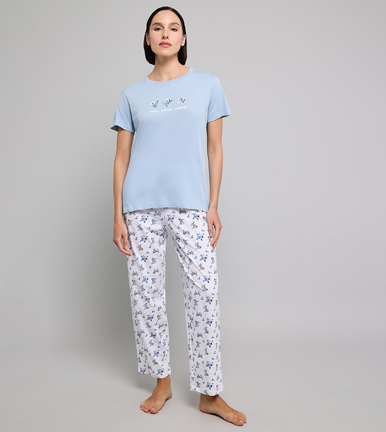 طقم بيجاما بطبعة