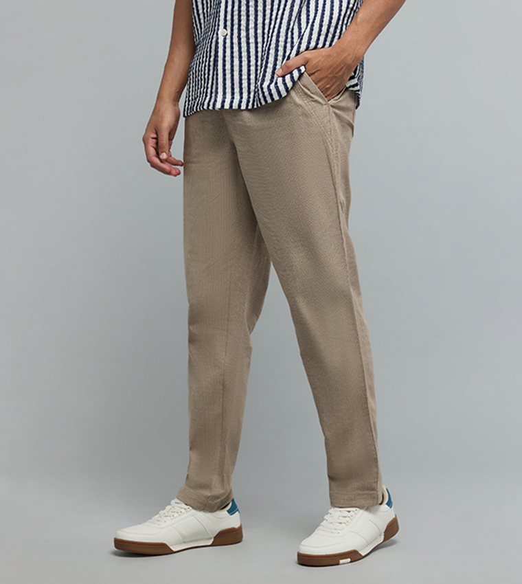 Solid Tapered Fit Pants with Drawstring Waist