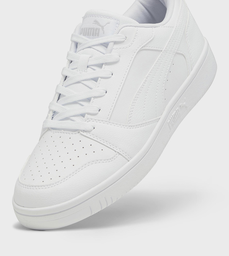 Puma  Low Top - White Running Shoes