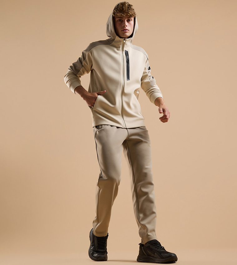 Solid Active Hooded Jacket with Zipper Closure