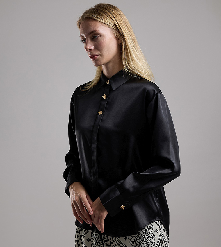 Solid Shirt with Classic Collar and Long Sleeves