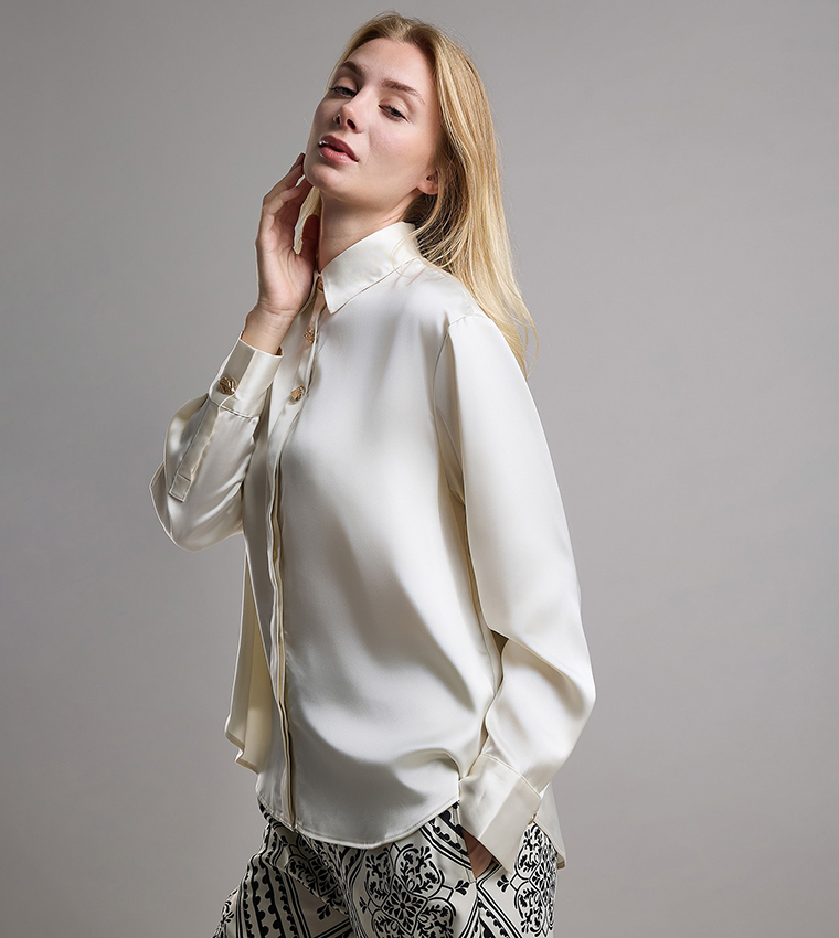 Solid Shirt with Classic Collar and Long Sleeves